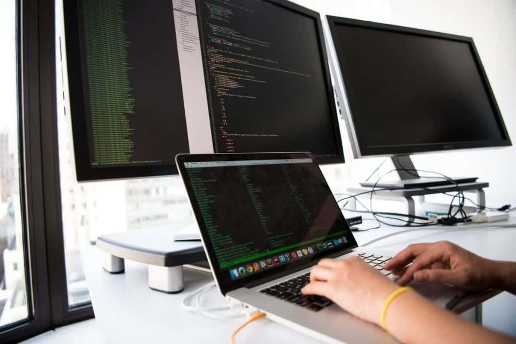 Developer using AI tools to build a WordPress website